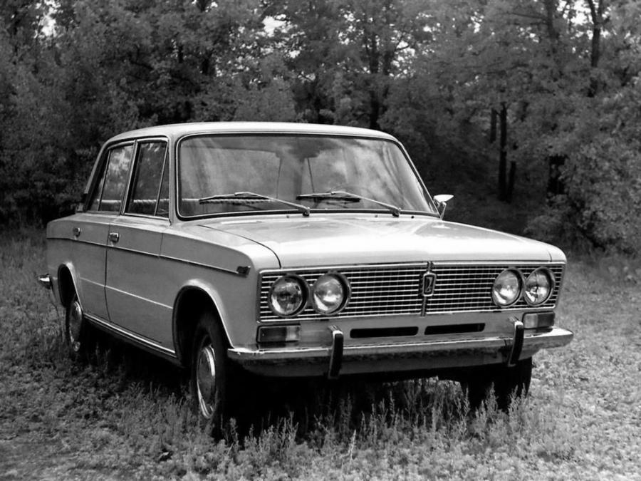  ВАЗ-2103 Жигули 1972 года  (фото 6 из 29)